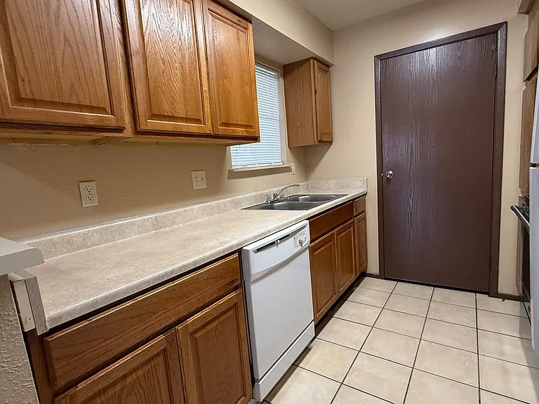 13480 S Thorntree Dr #316 — Photo 13