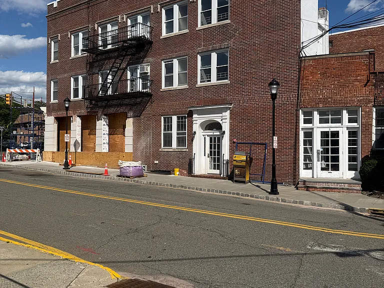 4 Provost Sq #6 — Photo 14