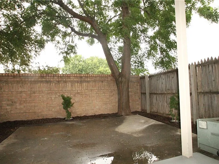 3635 Garden Brook Dr #20300 — Photo 31