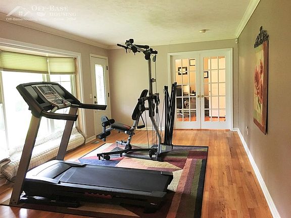 3rd image of 88 Sandy Springs Cir