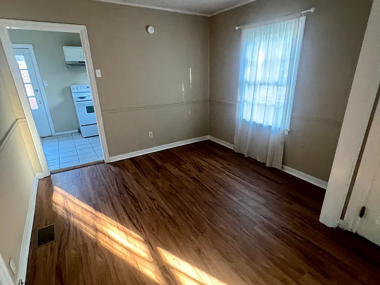 2864 Ralston Rd — Photo 4
