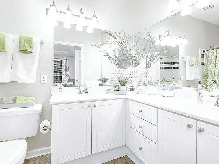 Elan at Mallard Creek Apartment Homes — Photo 83