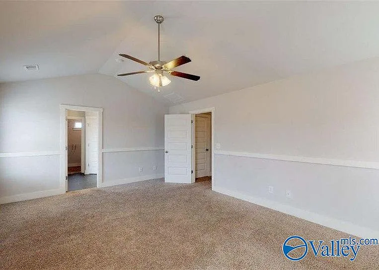 7601 Ashor Dr NW — Photo 12