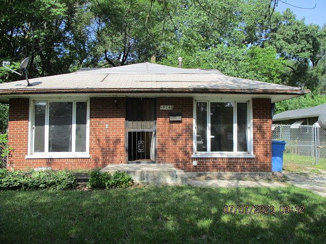 1st image of 13240 S Vernon Ave