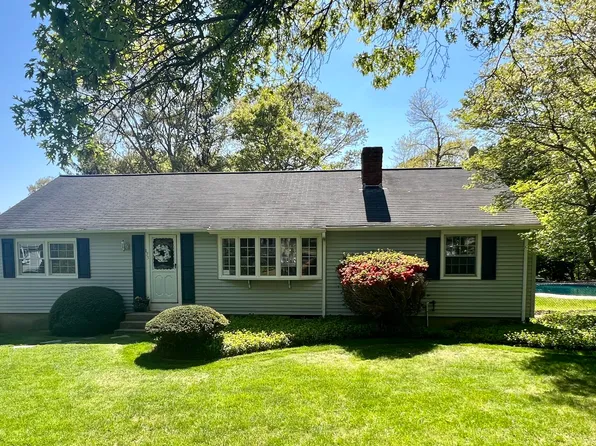133 Bellavista Drive, Pocasset, MA 02559