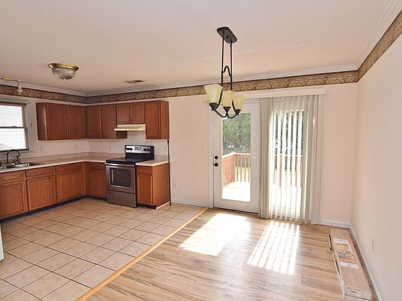 2nd image of 308 Mount Olive Dr
