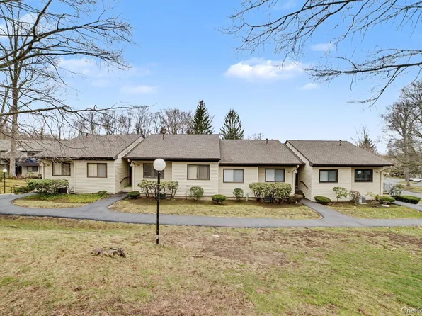 129 Columbia Court #D, Yorktown Heights, NY 10598