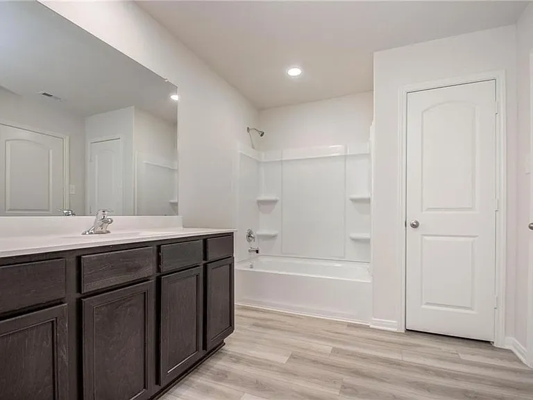 10699 Lost Maples Dr — Photo 26