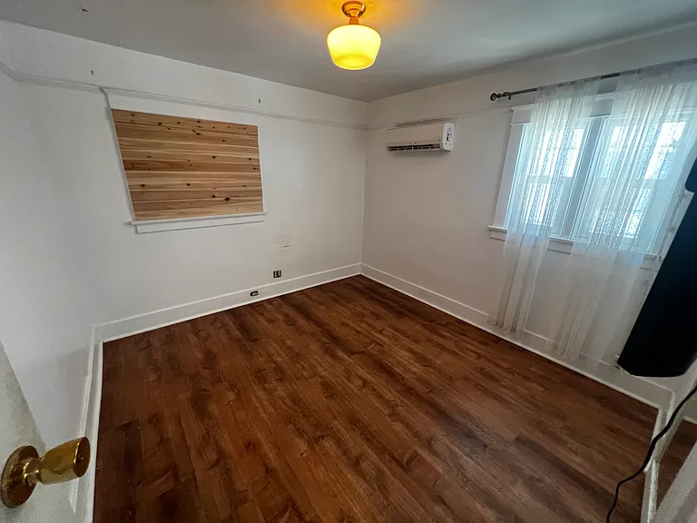4187 Denker Ave #1 — Photo 6