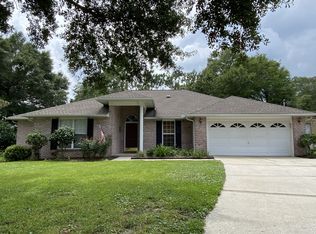 2800 Pinnacle Point Dr, Crestview, FL 32539