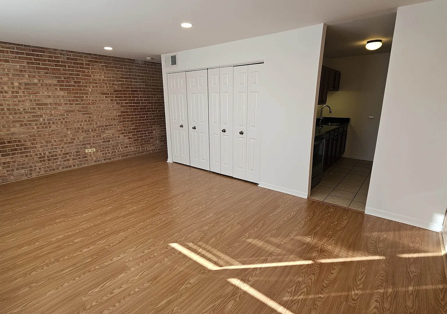 Studio, $1,895 — Photo 4