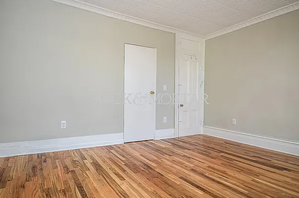 Rented by Brick&Mortar | media 30