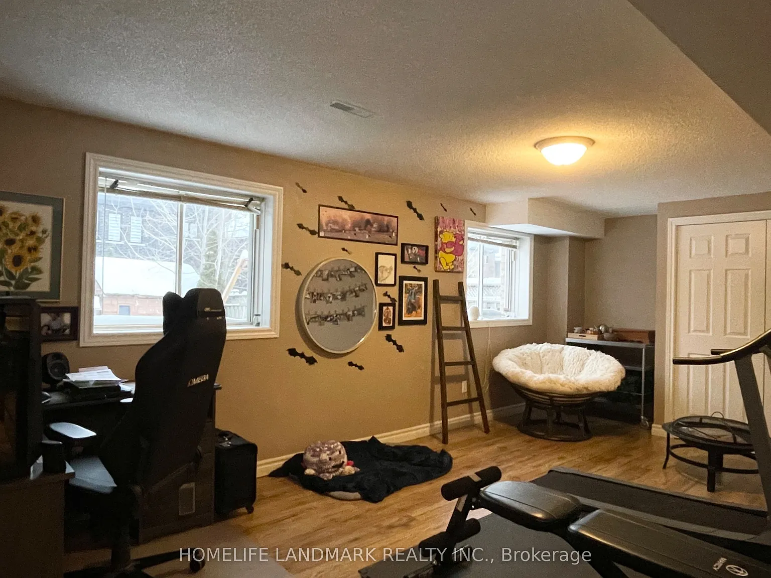 2 bed, $1,900 — Photo 2