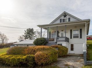 1108 S Orchard Ave, Somerset, PA 15501