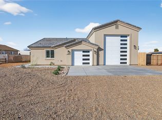 3799 N Araby Rd, Golden Valley, AZ 86413