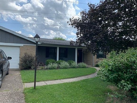 2nd image of 8729 Bluebird Dr