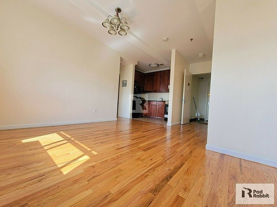1st image of 258 Bushwick Ave APT 4A