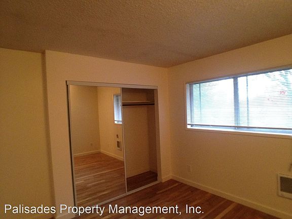 5th image of 4043 SE Gladstone St #2895071