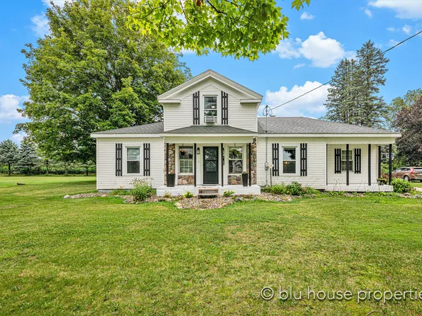 5100 W State Road, Irving Township, MI 49333