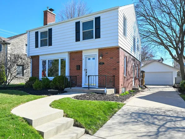 2652 North 82nd STREET, Wauwatosa, WI 53213