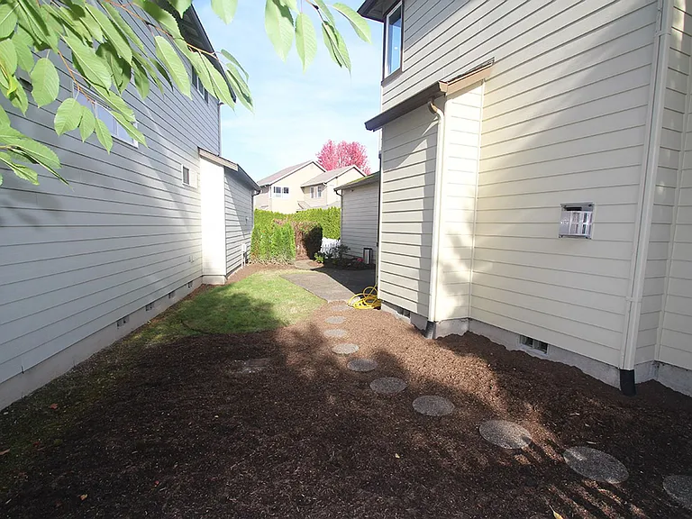 19208 NE 66th Way — Photo 23