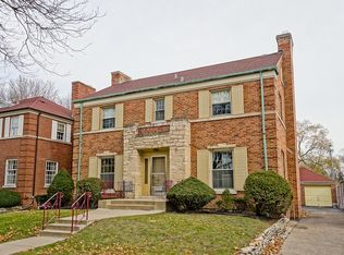 9221 S Hamilton Ave, Chicago, IL