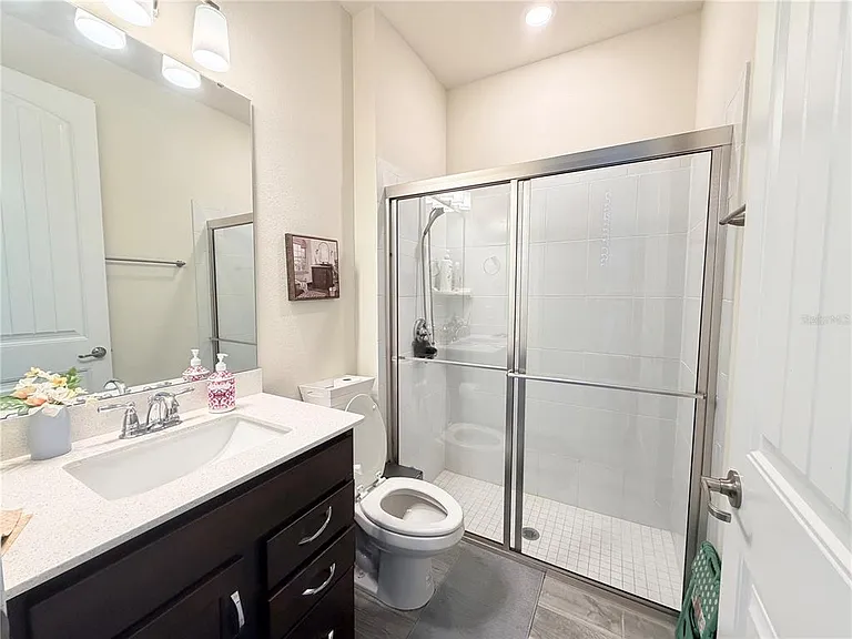 4404 Foggy Oak Ln — Photo 12
