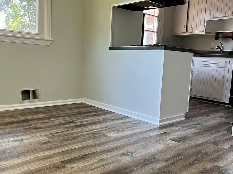8513 Caswell Pl — Photo 5