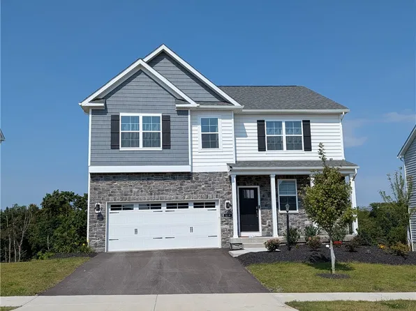 123 Victoria Dr, Coraopolis, PA 15108