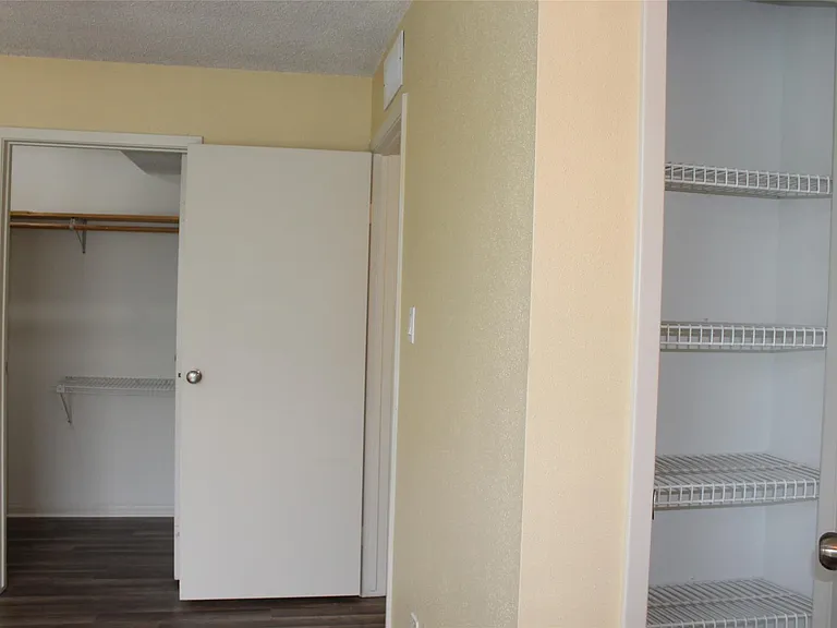 3919 Fairmont Pkwy #200 — Photo 15