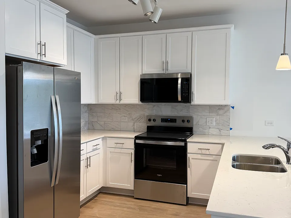 975-77 E 75th St #75-208A