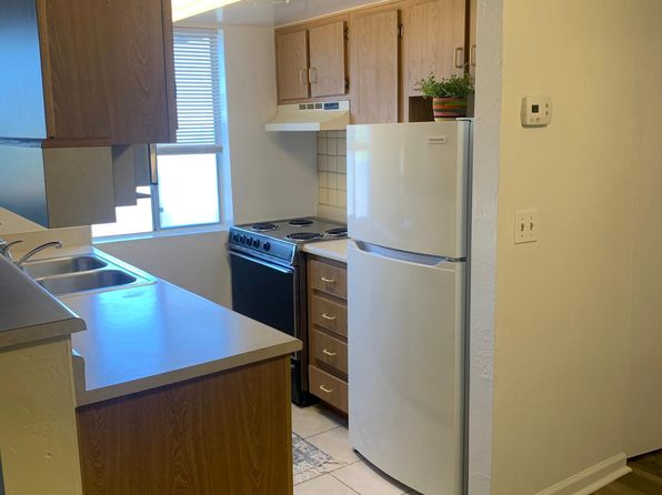 12123 W Bell Rd UNIT 216