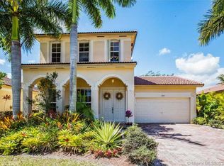 2122 NE 40th Rd, Homestead, FL 33033