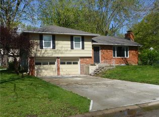 704 Galaxie Ave, Harrisonville, MO 64701