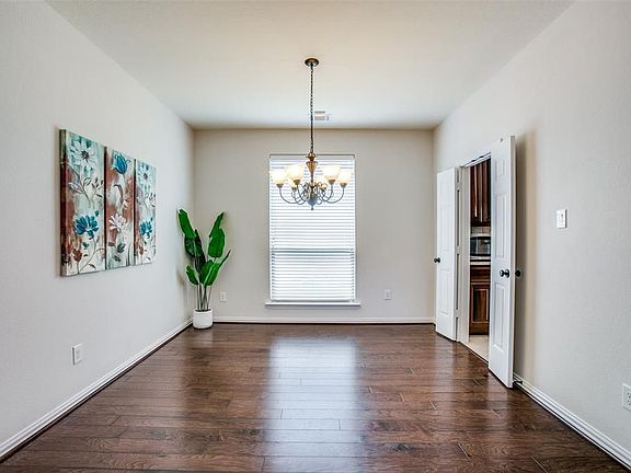 5th image of 27027 Franklin Park Dr
