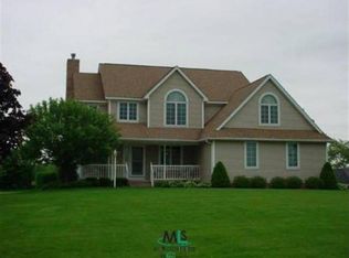 76814 Mary Grace Dr, Romeo, MI 48065