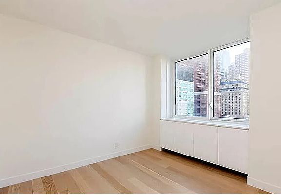 4th image of 301 W 53rd St APT 22A