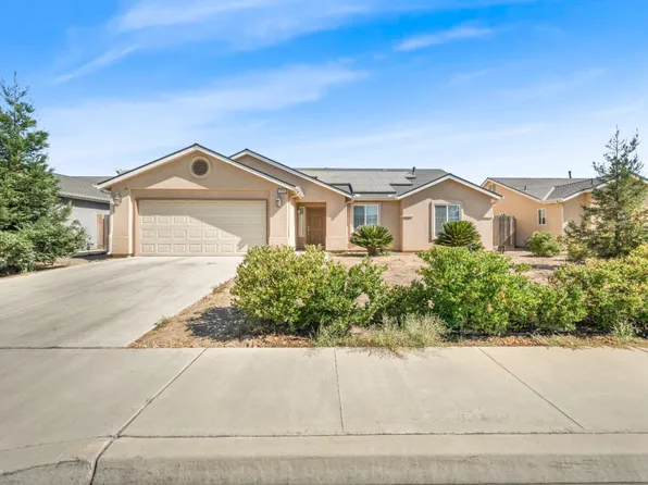 1908 Diamond Ave, Sanger, CA 93657