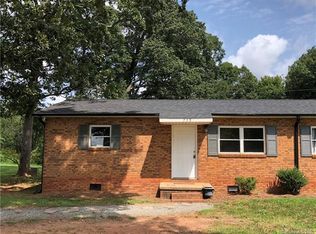 738 Hatchett Rd, Lincolnton, NC 28092