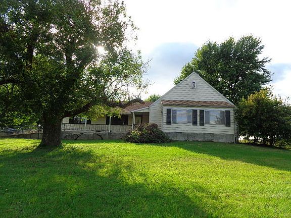 2nd image of 2303 Us Highway 65