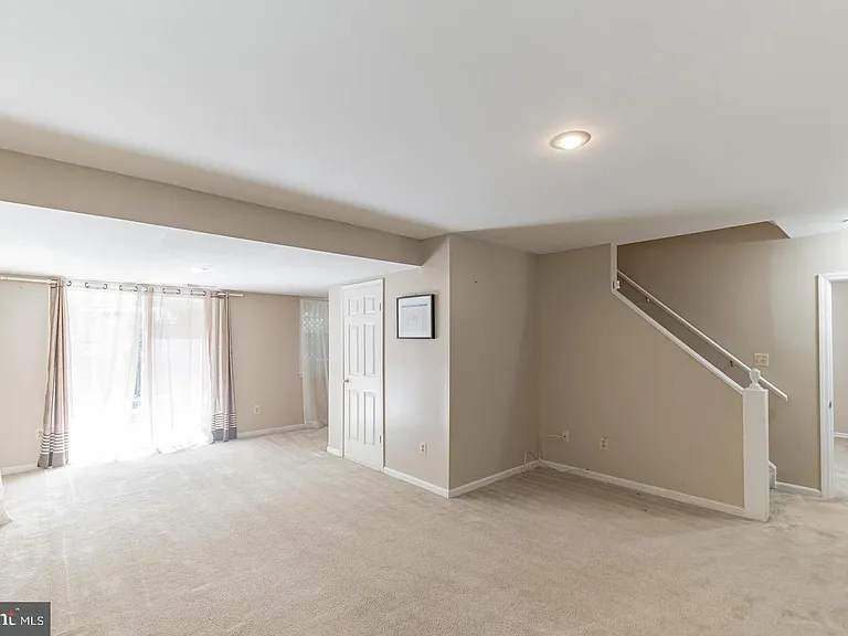 4283 Country Squire Ln — Photo 21