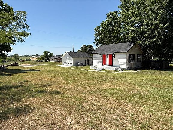 2nd image of 95 Cimarron Rd