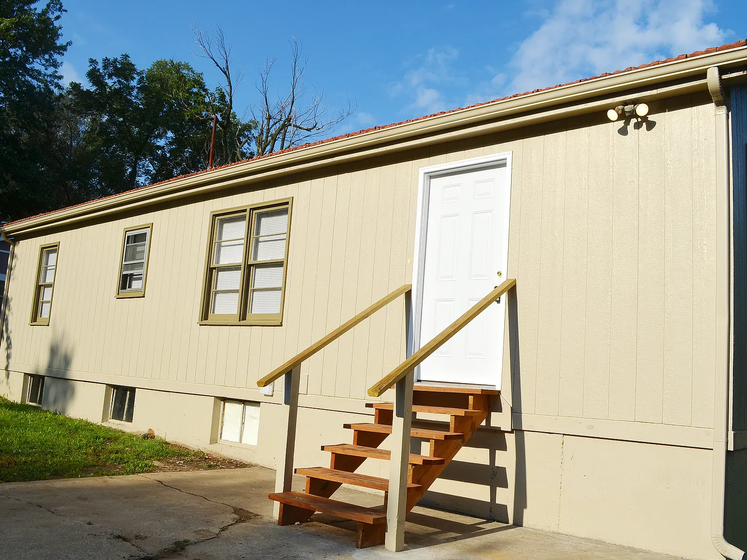3 bed, 1076 sqft, $1,350 — Photo 3