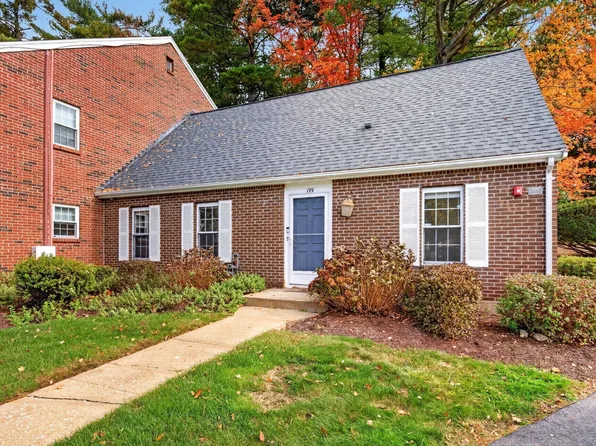 199 Erin Rd, Stoughton, MA 02072