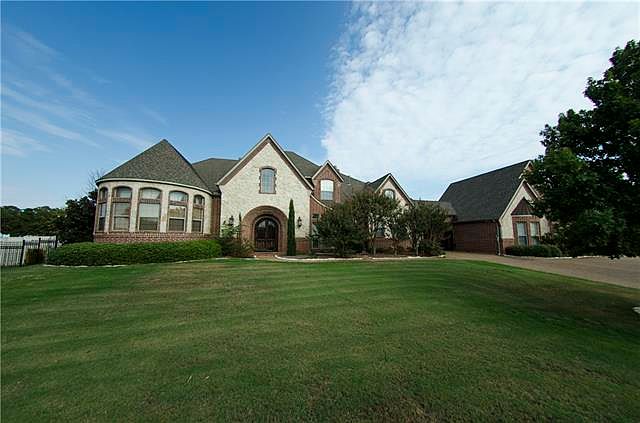 1st image of 4505 Mahogany Ln