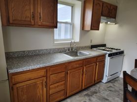 643 Clinton Ave, Albany, NY