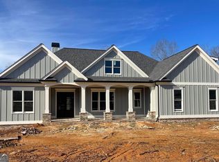 361 Masons Way, Waleska, GA 30183