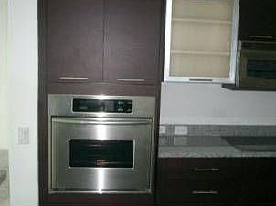 5th image of 3029 NE 188th St APT 812