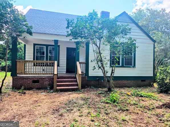203 Dallas Dr, Thomaston, GA 30286