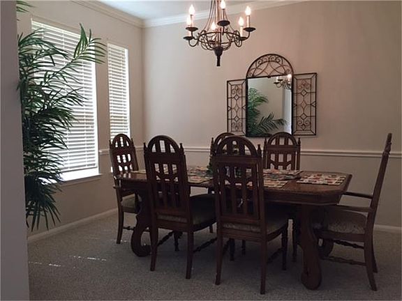 3rd image of 2503 Jack Pine Dr
